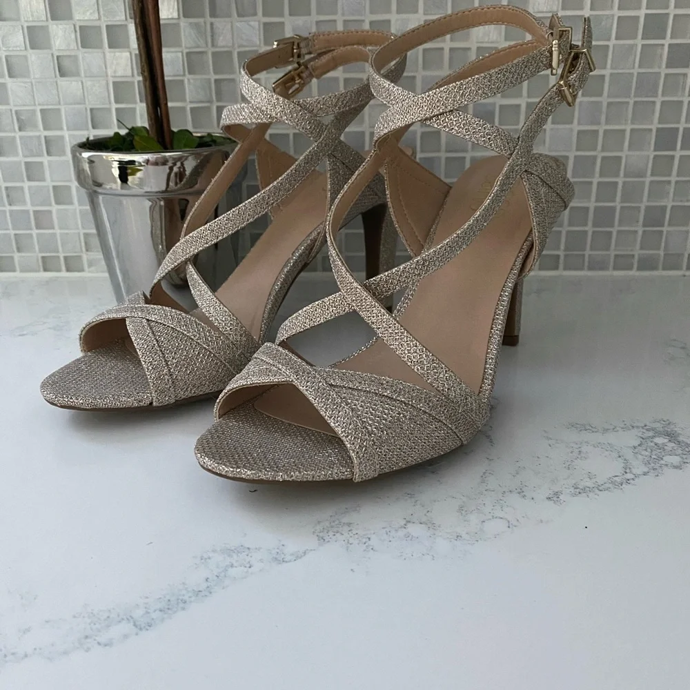 Franco Sarto New queen sandal